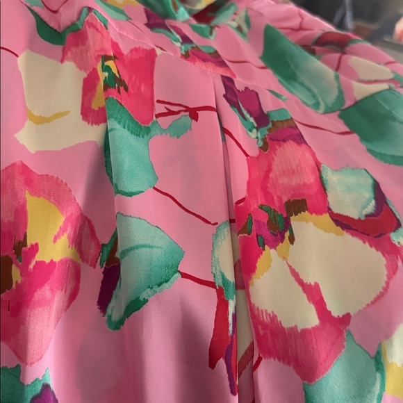ZARA Floral Satin Blouse – Vibrant Pink & Green Watercolor Print XL ASO TV - Picture 4 of 4